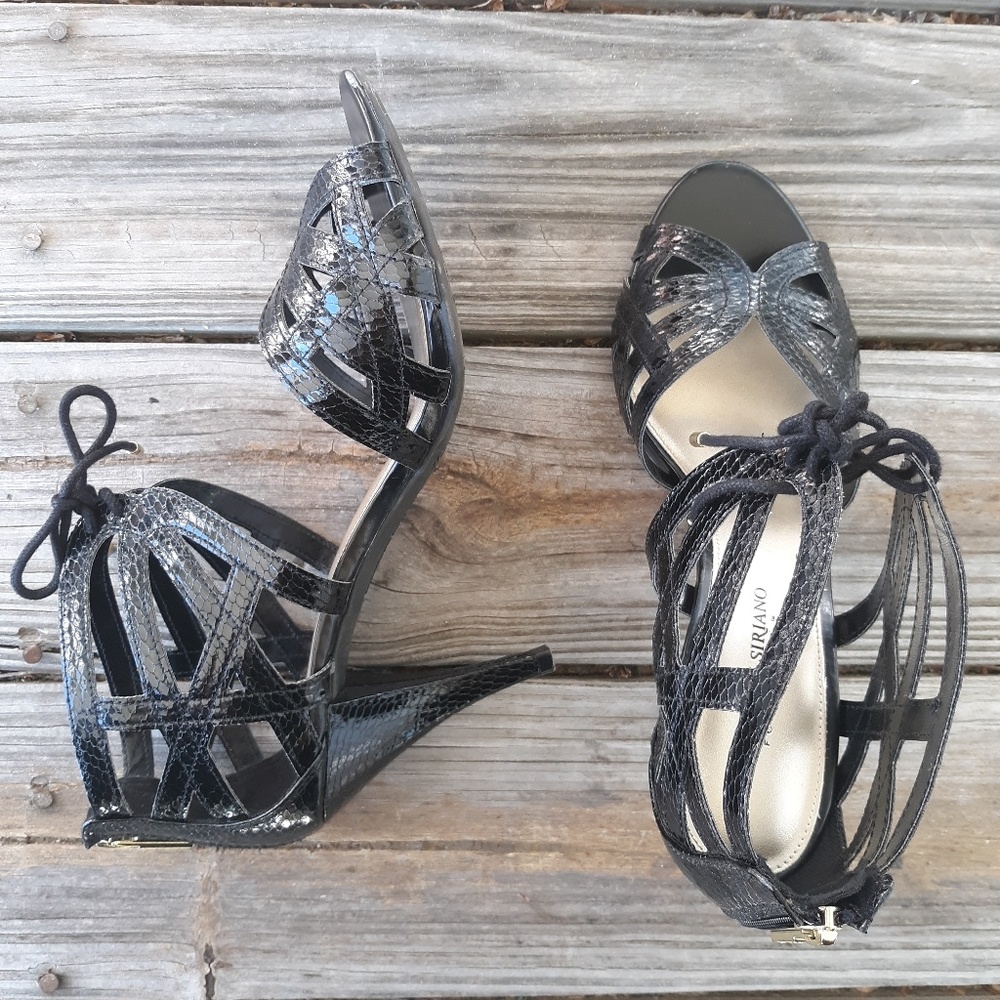 Shoes - Picture 2 of 6